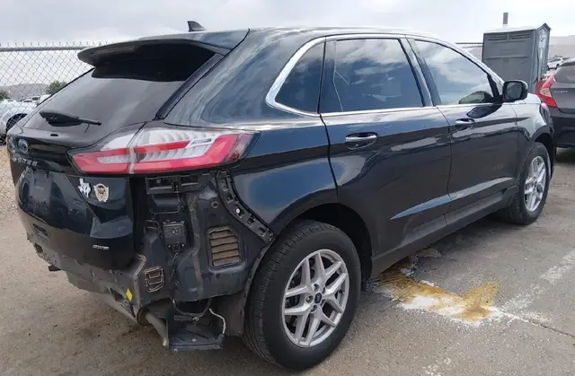 FORD EDGE SEL 2022