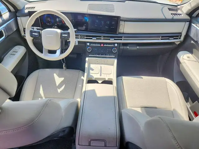 HYUNDAI SANTA FE SEL 2025