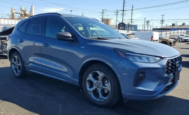 FORD ESCAPE ST LINE 2024