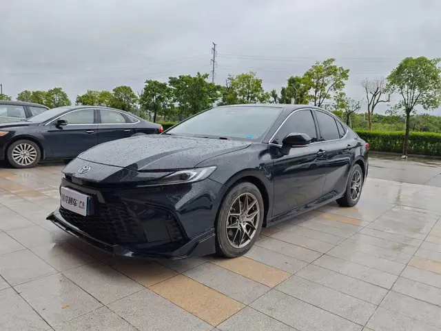 TOYOTA CAMRY 2024