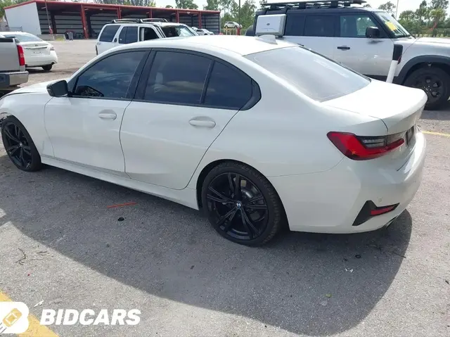 BMW 330I 2020