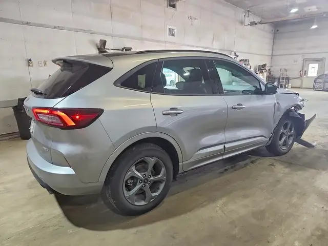 FORD ESCAPE ST LINE 2024