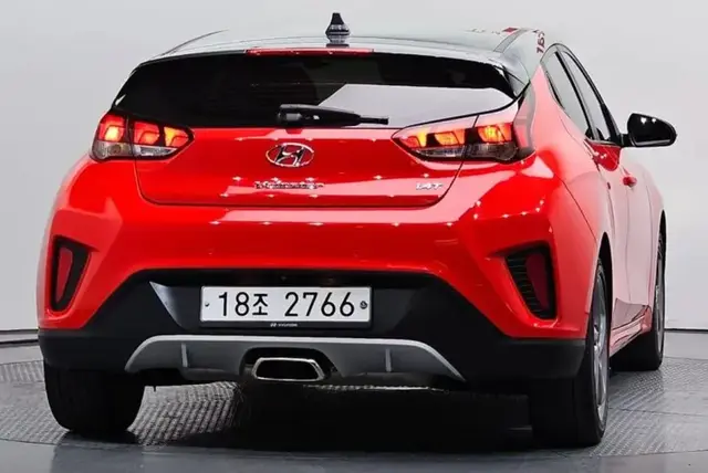 HYUNDAI VELOSTER 2018