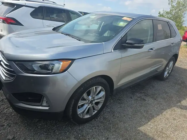 FORD EDGE TITANIUM 2022
