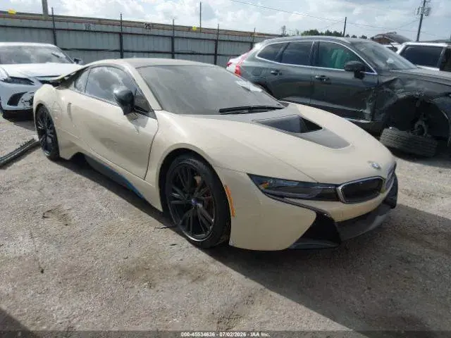 BMW I8 2015