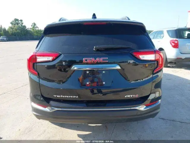 GMC TERRAIN AWD AT4 2024
