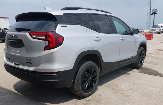 GMC TERRAIN AWD SLE 2022