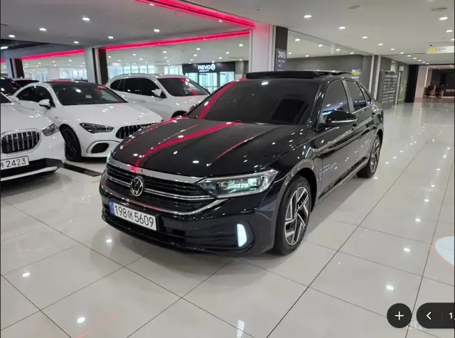 VOLKSWAGEN JETTA PRESTIGE 2022