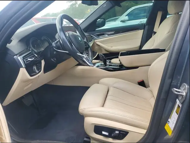 BMW 330I 2018