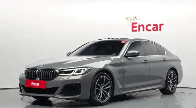BMW 5 SERIES 2022