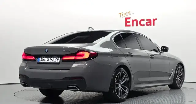 BMW 5 SERIES 2022