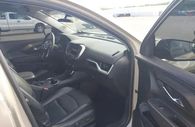 GMC TERRAIN AWD SLT 2022