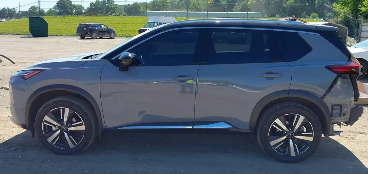 NISSAN ROGUE PLATINUM INTELLIGENT AWD 2022