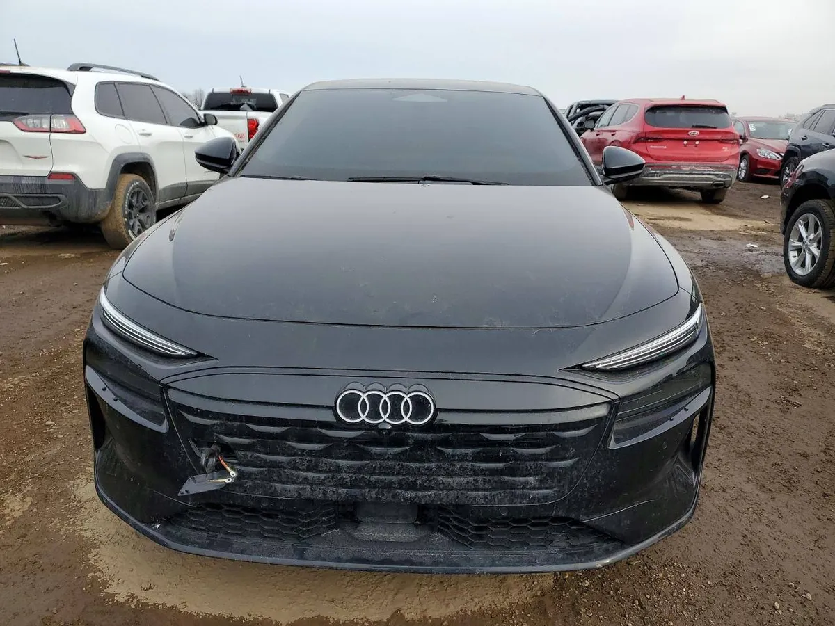 AUDI A6 PREMIUM PLUS 60 2025