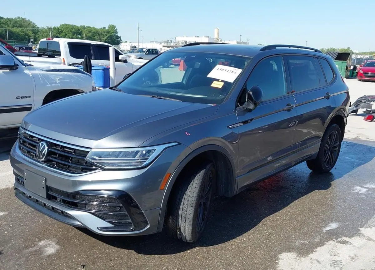 VOLKSWAGEN TIGUAN 2.0T SE R-LINE BLACK 2022
