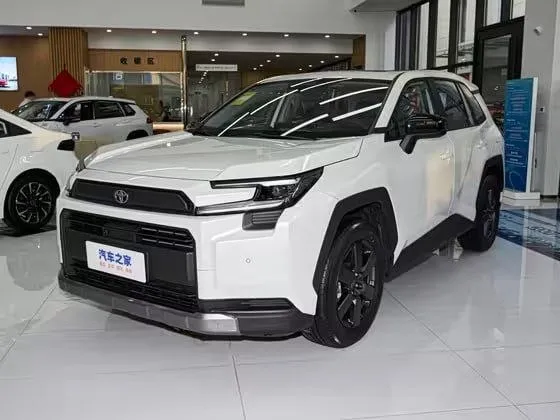 TOYOTA RAV 2026