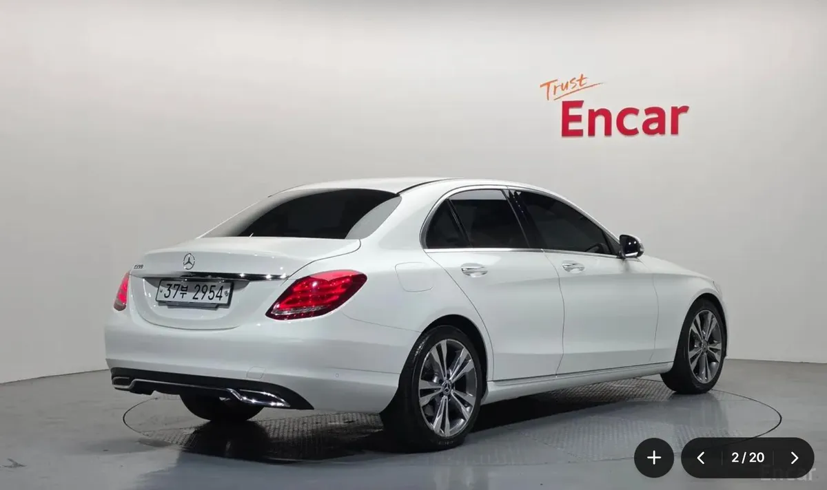 MERCEDES-BENZ W205 C200 AVANTGARDE 2018