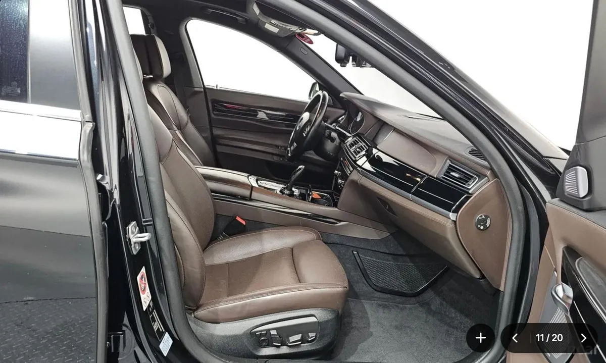 BMW 7 SERIES 2015