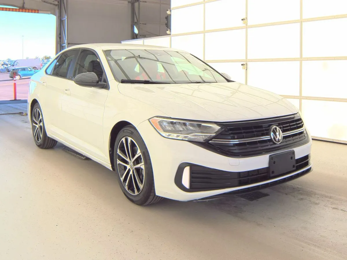 VOLKSWAGEN JETTA SPORT 2023