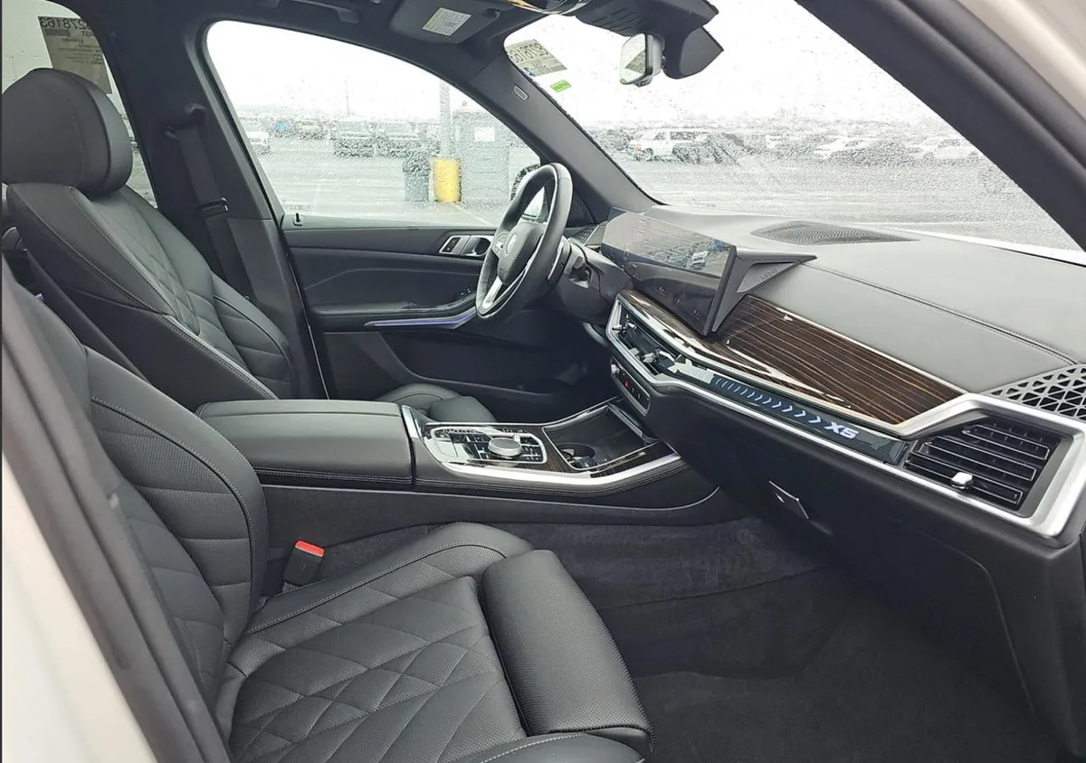 BMW X5 XDRIVE40I 2025