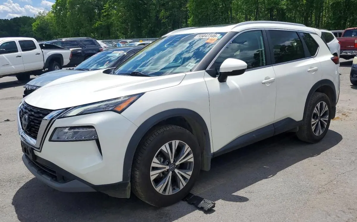 NISSAN ROGUE SV 2022