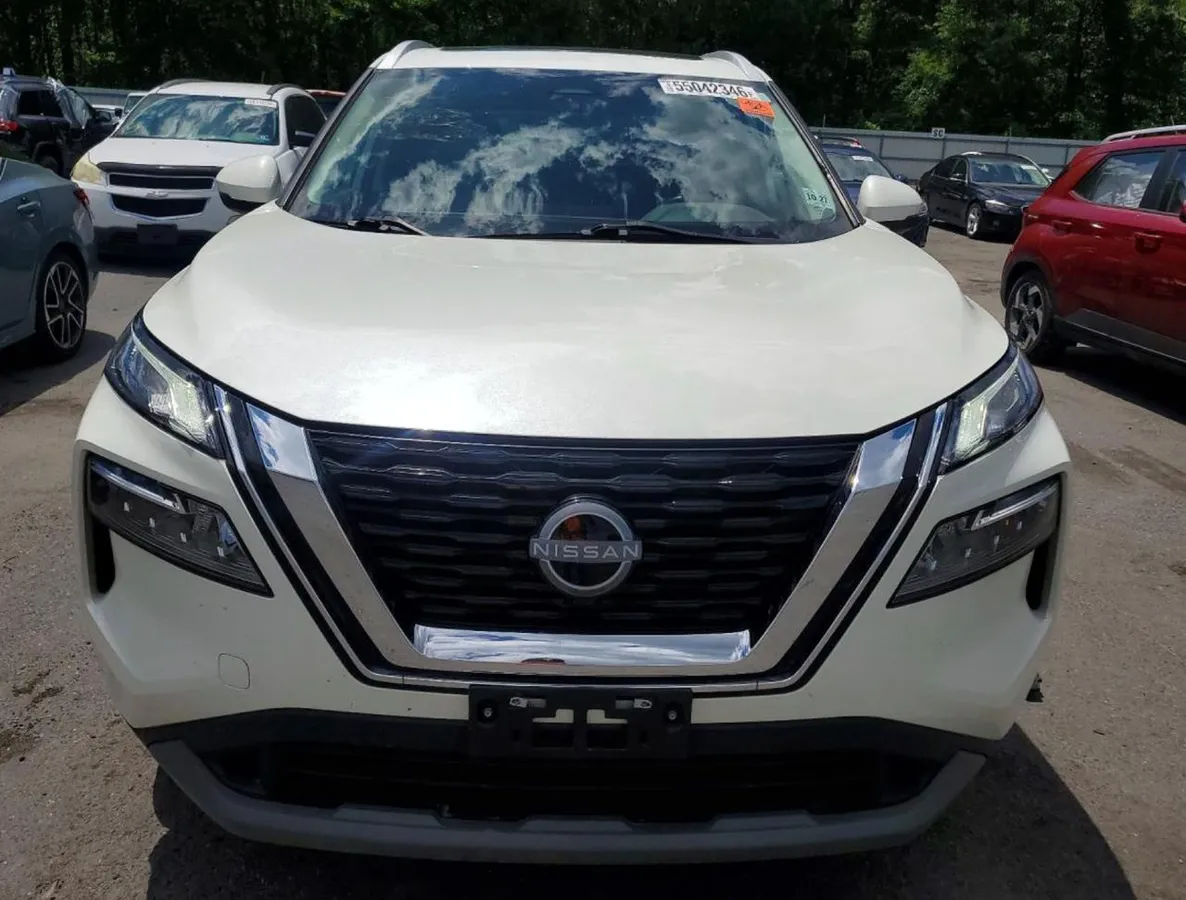 NISSAN ROGUE SV 2022