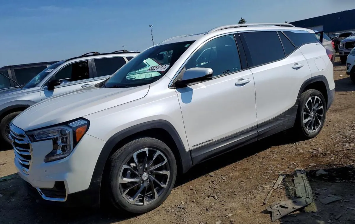 GMC TERRAIN SLT 2022
