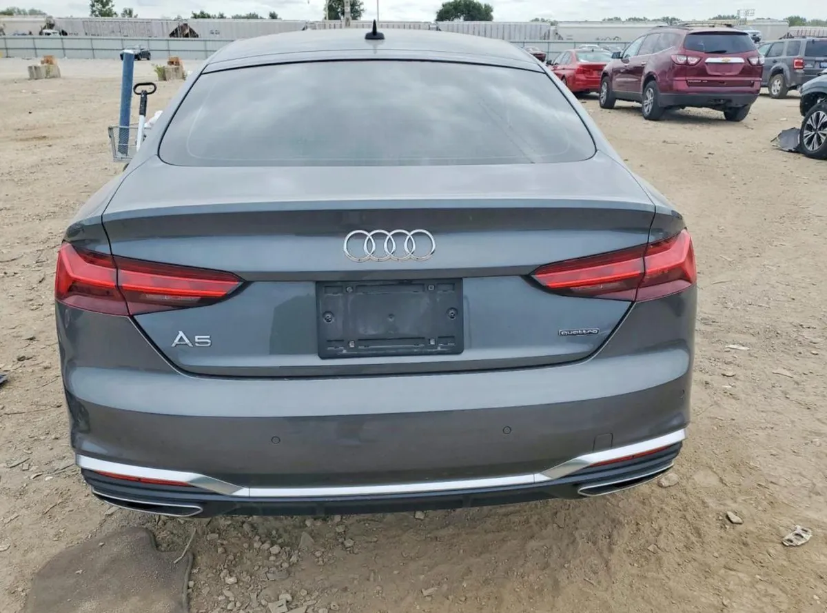 AUDI A5 PREMIUM PLUS 2022