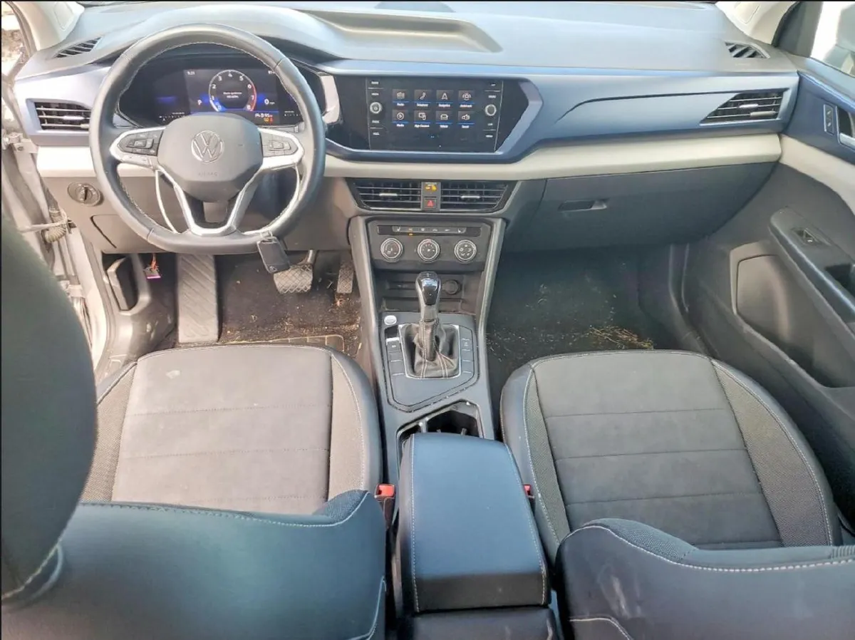 VOLKSWAGEN TAOS SE 2022