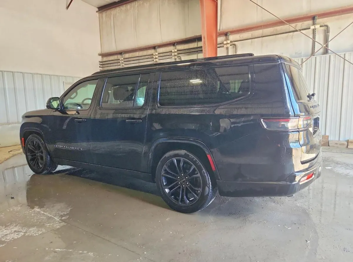 JEEP GRAND CHEROKEE L-SERIES 2 2024