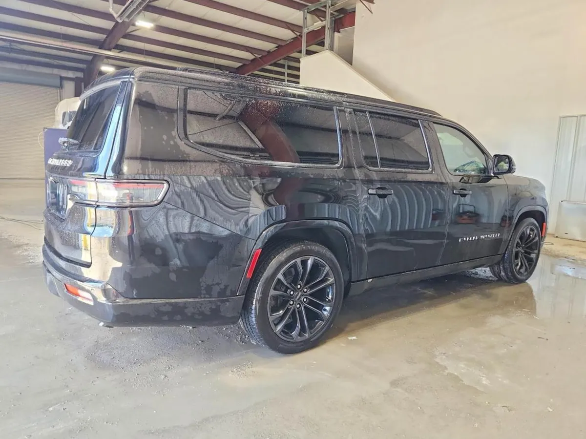 JEEP GRAND CHEROKEE L-SERIES 2 2024