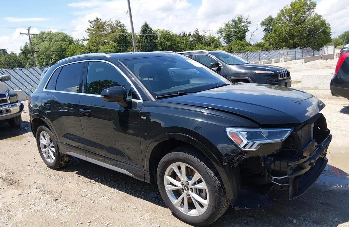 AUDI Q3 PREMIUM 2023