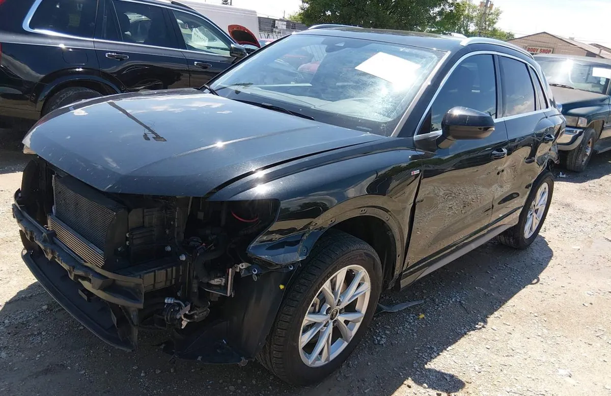 AUDI Q3 PREMIUM 2023