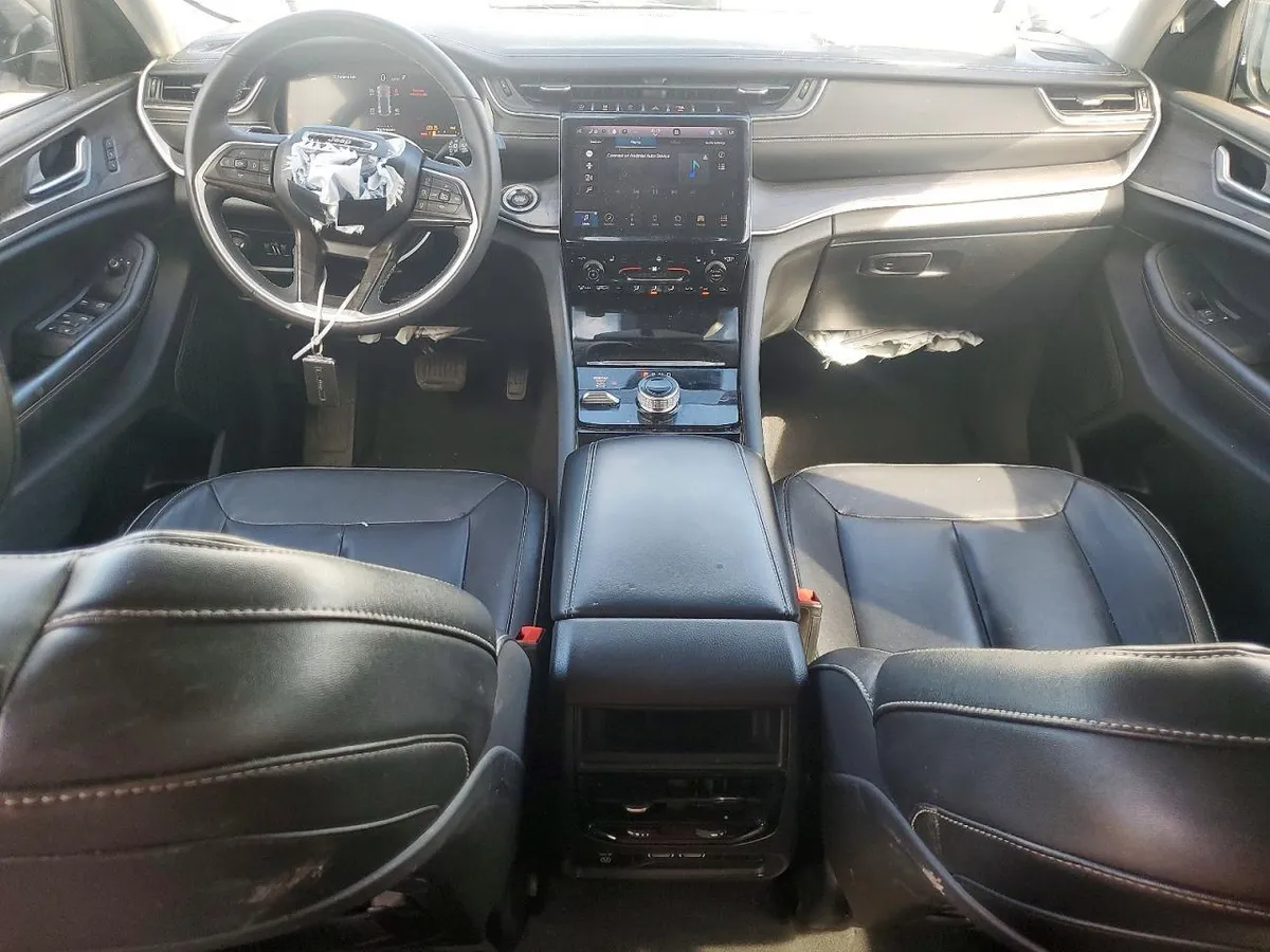 JEEP GRAND CHEROKEE 2023