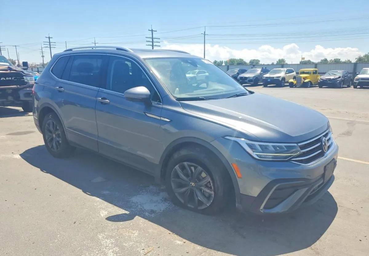 VOLKSWAGEN TIGUAN SE 2024