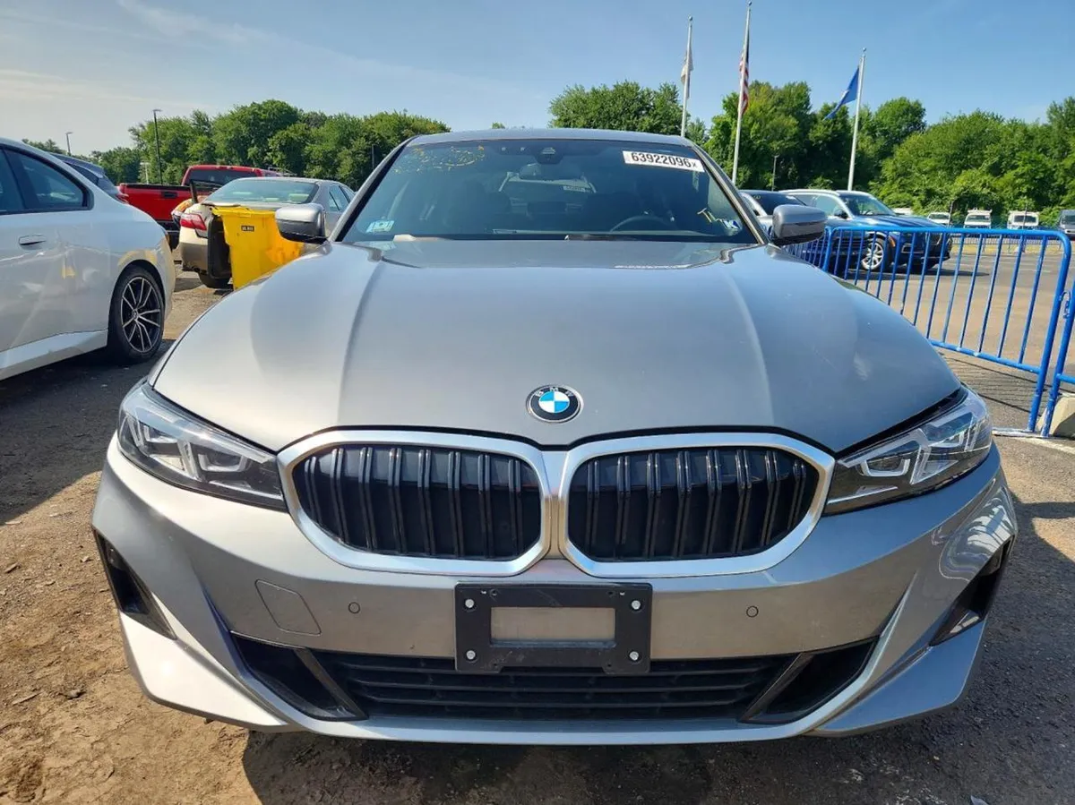 BMW 3 SERIES 2023