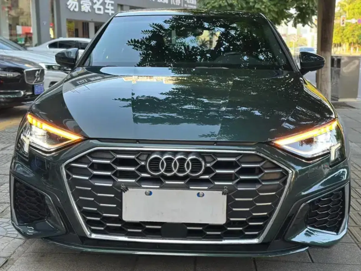 AUDI A3 2022