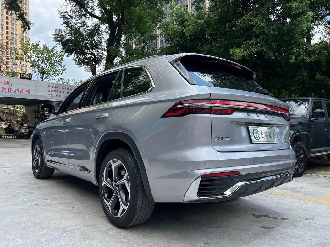 GEELY MONJARO 2022