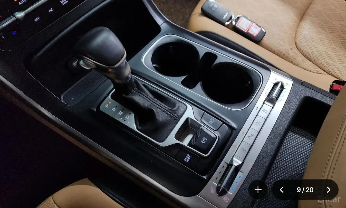 KIA CARNIVAL 2023