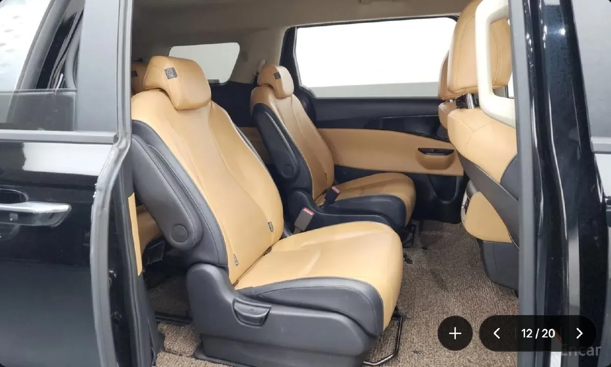 KIA CARNIVAL 2023