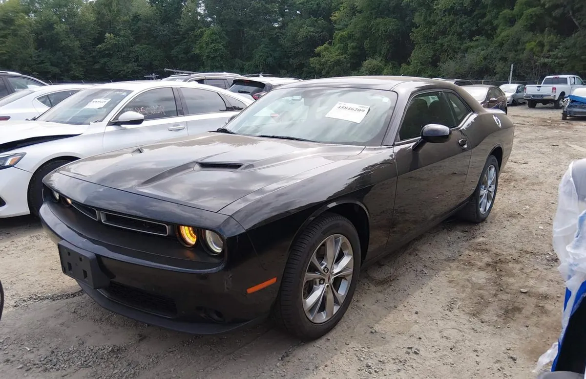 DODGE CHALLENGER SXT AWD 2020