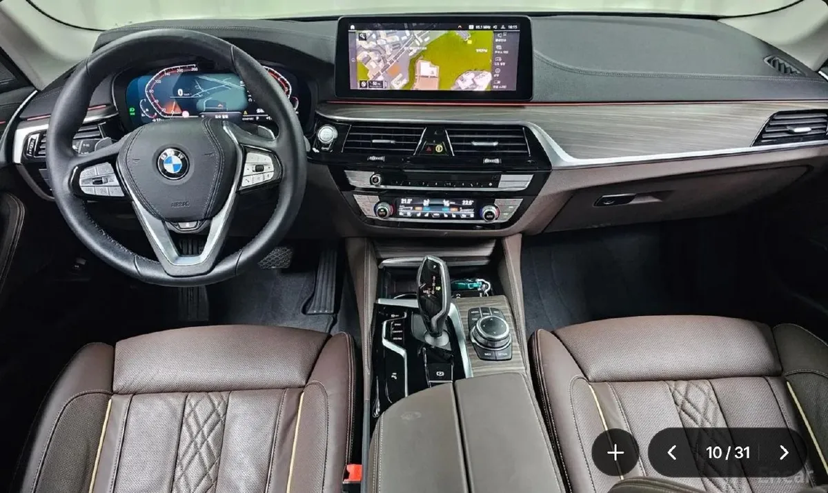 BMW 5 SERIES LUXURY 2022
