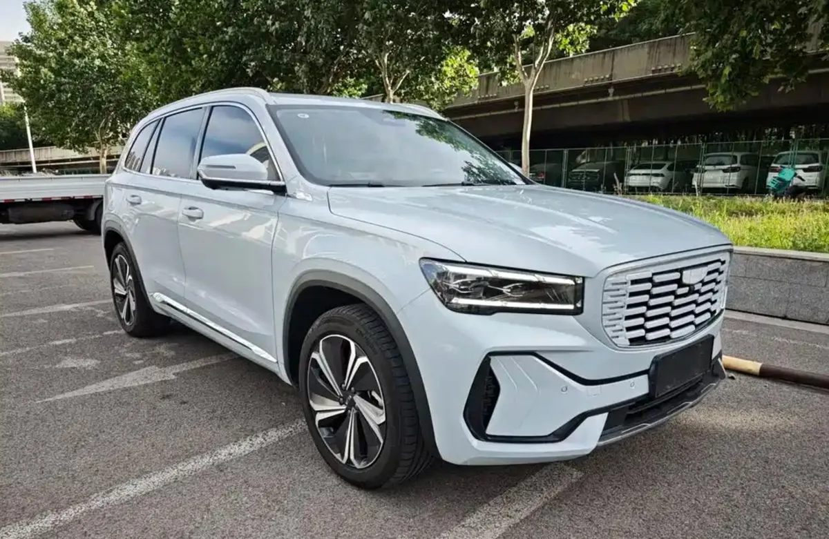GEELY MONJARO HI-F 2023