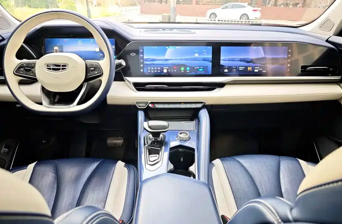 GEELY MONJARO HI-F 2023