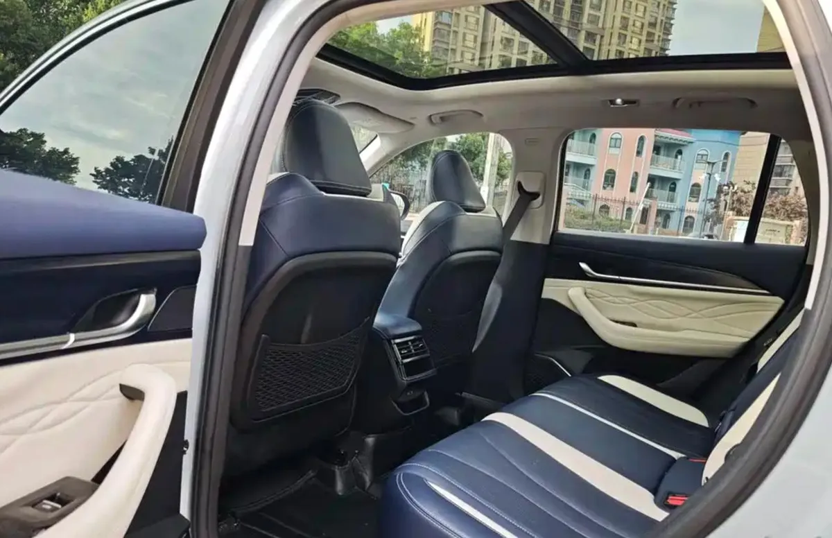 GEELY MONJARO HI-F 2023