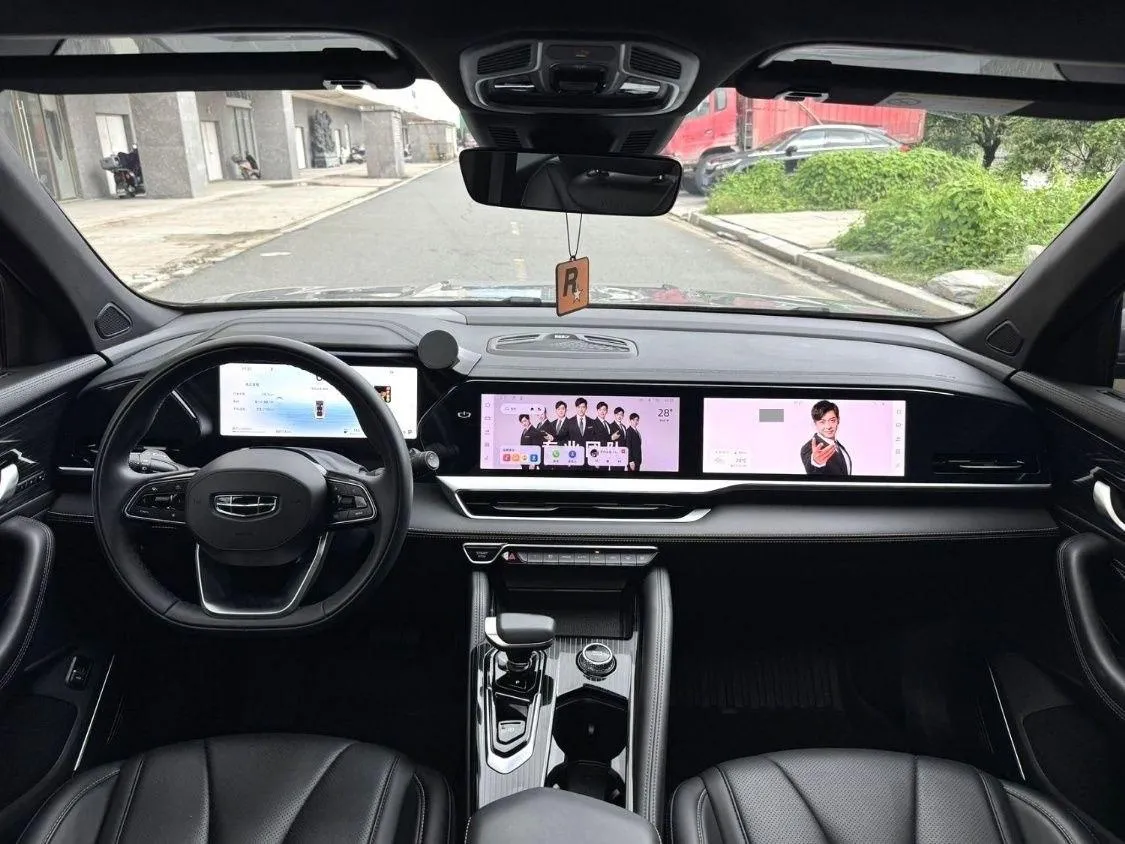 GEELY MONJARO 2025