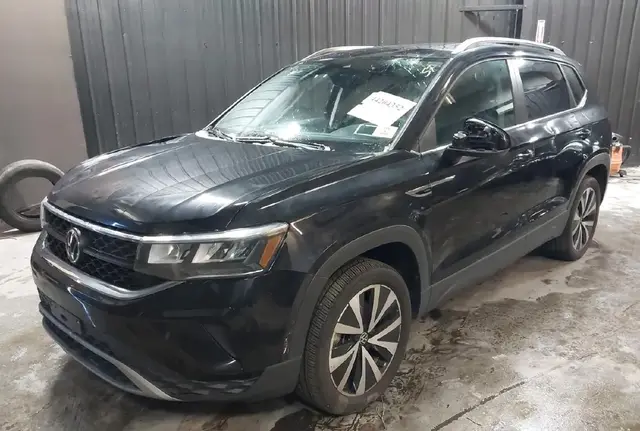 VOLKSWAGEN TAOS 2022