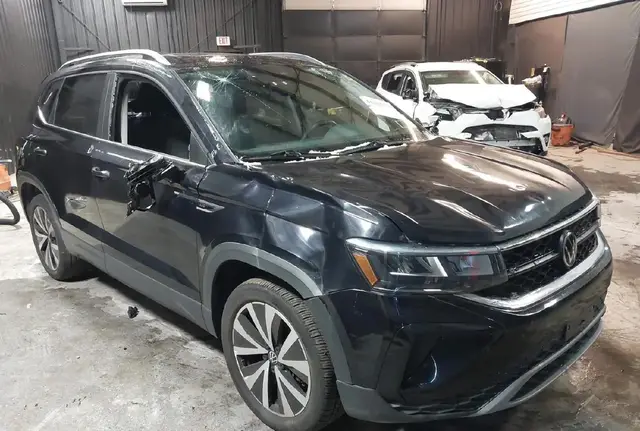 VOLKSWAGEN TAOS 2022