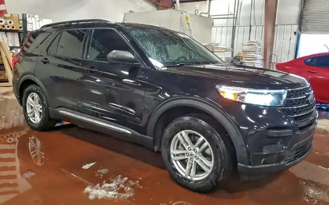 FORD EXPLORER 2021