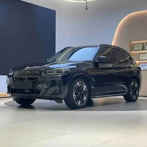 BMW IX3 2023